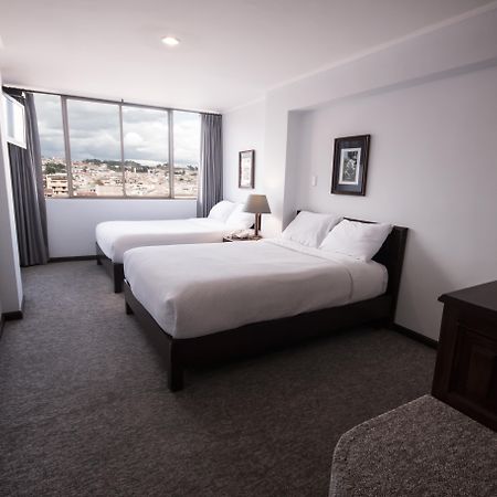 Hotel Presidente 쿠엔카 외부 사진