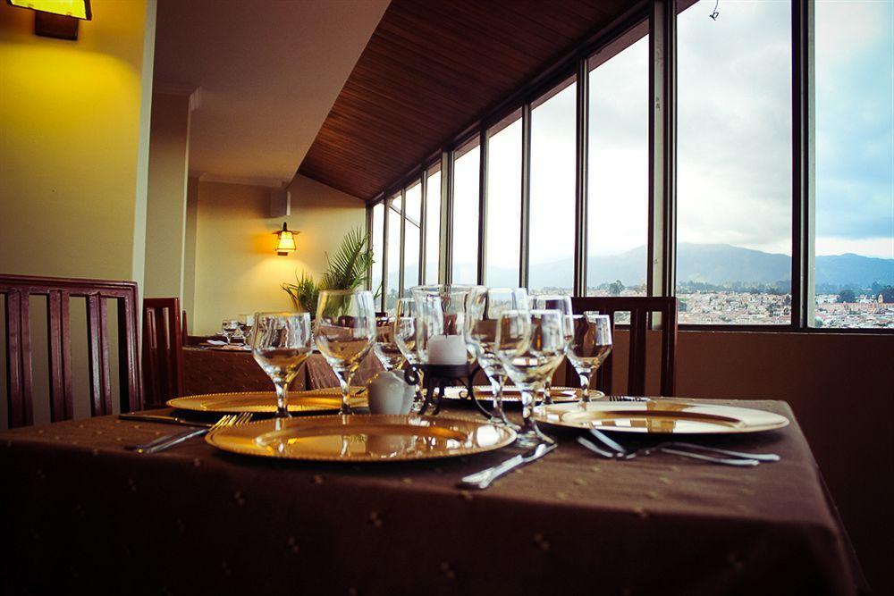 Hotel Presidente 쿠엔카 외부 사진